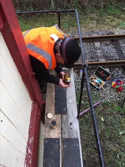 Lifting demonstration at Rowsley